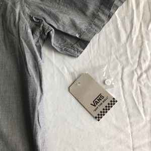 Vans Shirts - Vans shirt sleeve button down shirt grey Vans Shirts - Vans shirt sleeve button down shirt grey